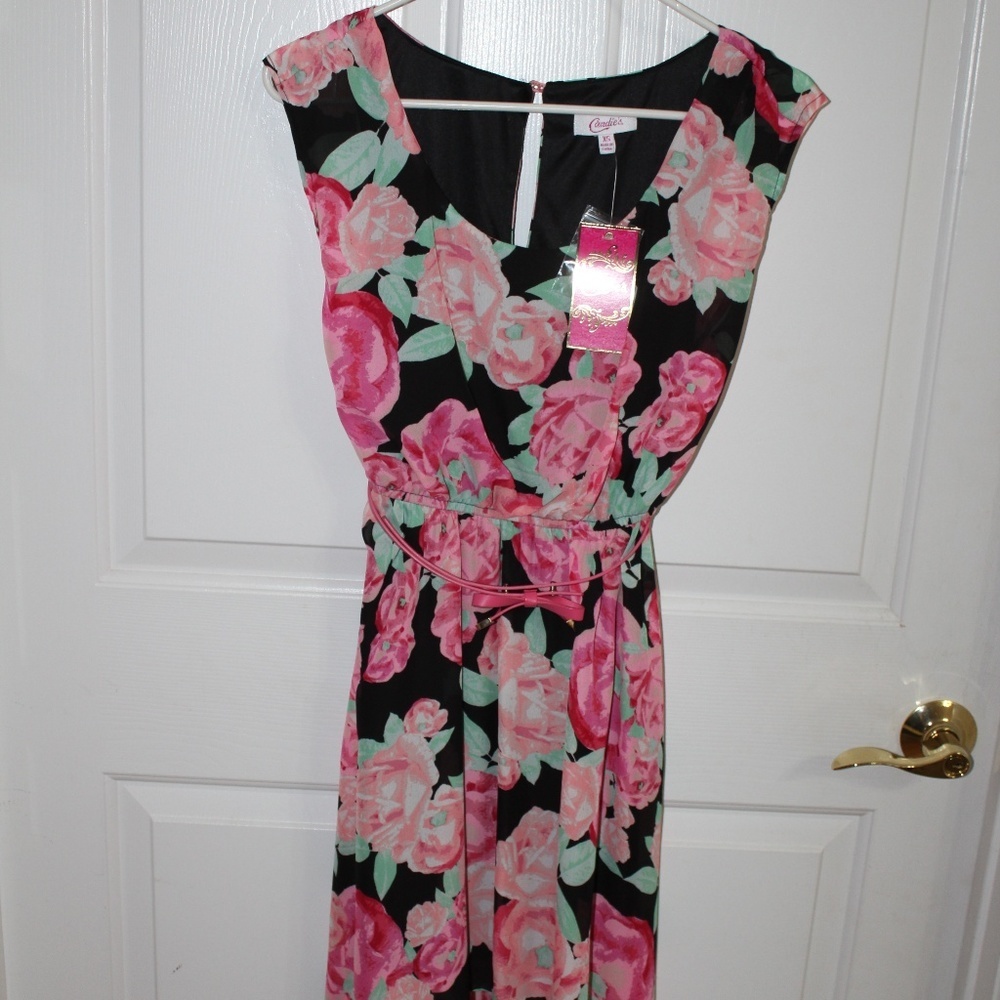 NWT Candie's Pink Floral Belted Dress